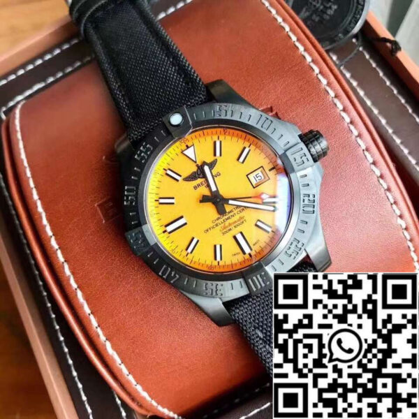 Breitling Avenger Blackbird 44 Yellow Dial  Swiss Original Movement