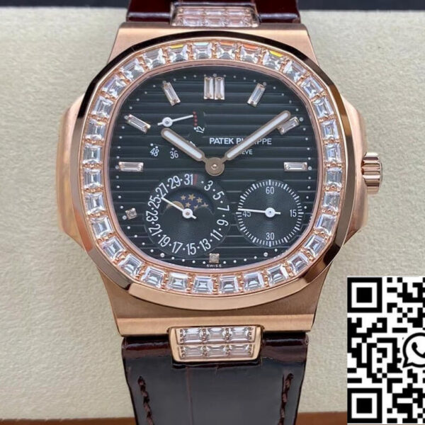 Patek Philippe Nautilus 5724R-001 1:1 Best Edition GR Factory Black Dial