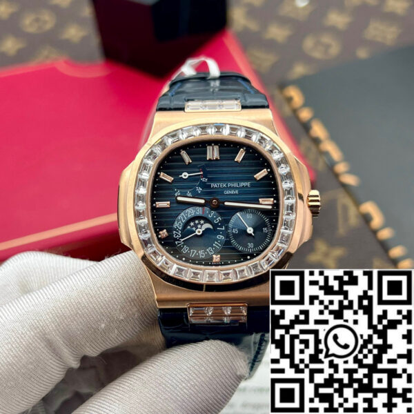 Patek Philippe Nautilus 5724R  1:1 best edition Blue dial custom 18k and moissanite