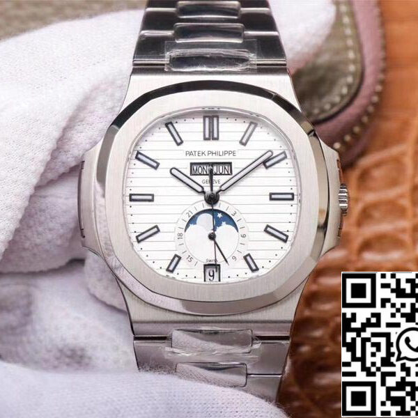 Patek Philippe Nautilus 5726/1A-010 1:1 Best Edition PF Factory White Dial Swiss ETA324