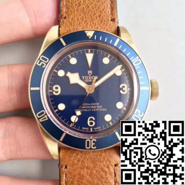 Tudor Heritage Black Bay M79250BM ZF Factory 1:1 Best Edition Swiss ETA2824-2 Superlumed Dome-shaped Blue Dial